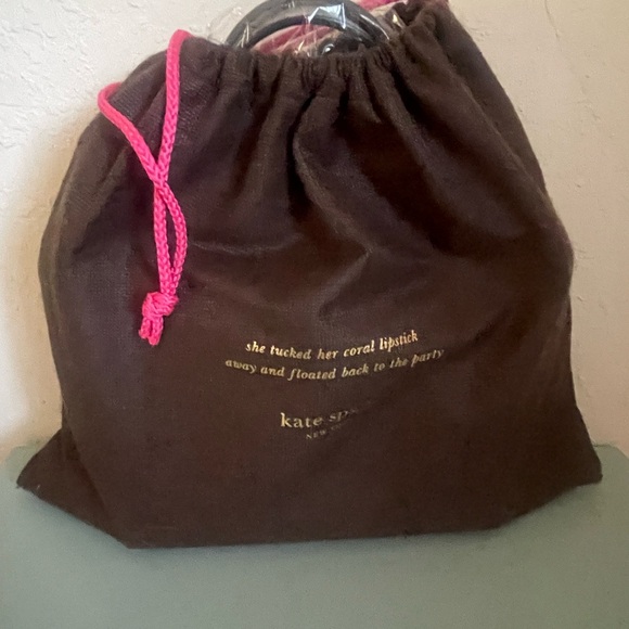 Kate Spade Gray Owl Design Handbag & Owl Keychain - Picture 10 of 10